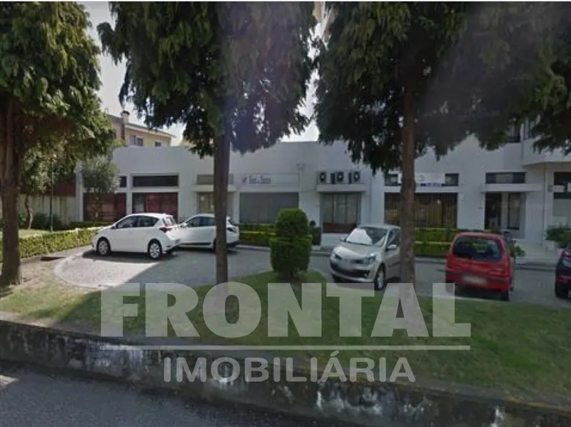 Loja com Rentabilidade Superior a 6% &#124; Centro da Maia, Moreira, Maia