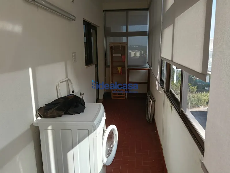 T3 para venda em Celas, garagem, varandas e vistas desafogadas